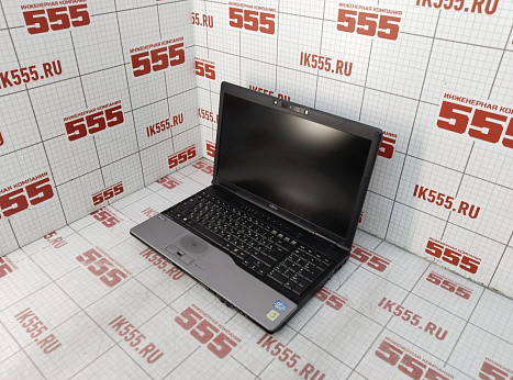 Ноутбук Fujitsu LifeBook E782 15.6" VFY:E7820MF081RU CP593290-01
