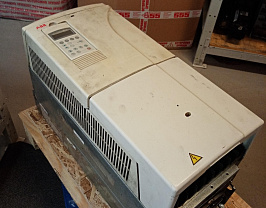 Преобразователь частоты ABB ACS800-U1-0140-5+K451+P901