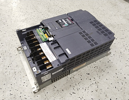 Преобразователь частоты Mitsubishi Electric FR-F840-00770-3-60