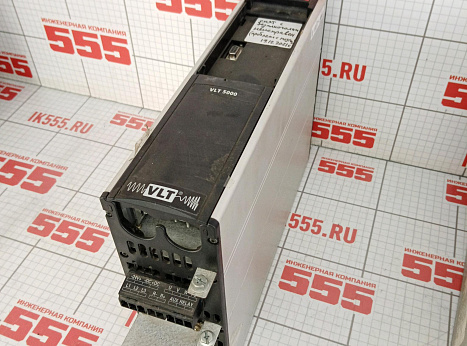 Преобразователь частоты Danfoss VLT 5000 VLT5004PT5B20STR3DLF00A00C0