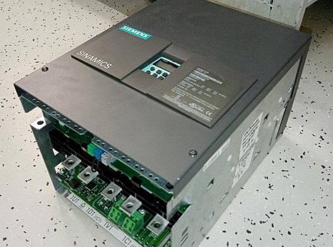 Преобразователь частоты Siemens SINAMICS DCM DC 6RA8025-6DS22-0AA0 