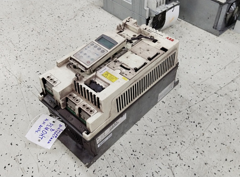 Преобразователь частоты ABB ACS800-04-0035-3+J400+N697
