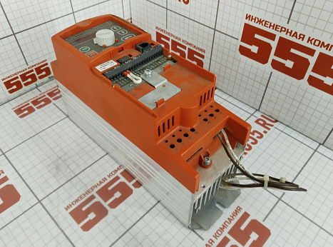 Преобразователь частоты SEW-EURODRIVE MC07A011-5A3-4-10 8272948 