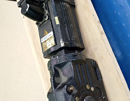 Сервомотор SEW-EURODRIVE KA37 CM71M/BR/HR/TF/RH1L/SB60