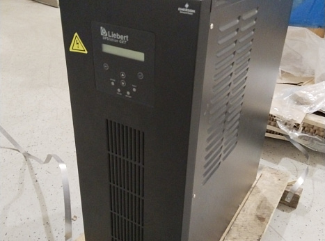 Источник бесперебойного питания (ИБП) Liebert GXT2-10000T230