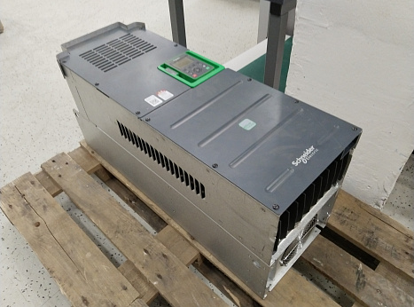 Преобразователь частоты Schneider Electric Altivar 630 ATV630C13N4 