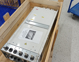 Преобразователь частоты ABB ACS800-04-0170-3+R700