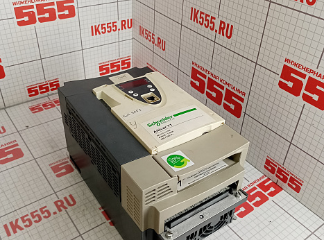 Преобразователь частоты Schneider Electric Altivar 71 ATV71HU55N4