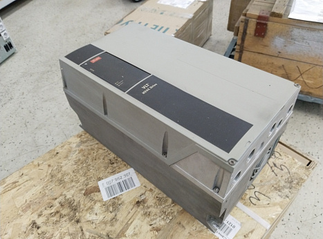 Преобразователь частоты Danfoss VLT HVAC Drive FC-102P1K1T4E55H1XXCXOXS009XAXBXCXXXXDX 131G5275