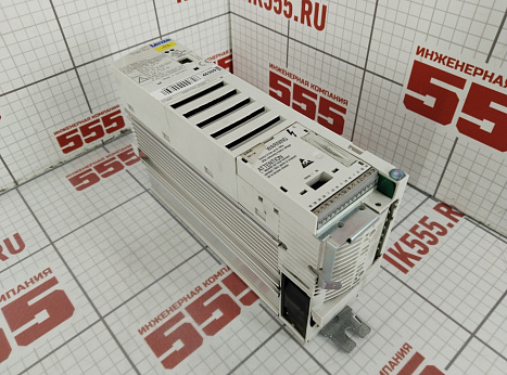 Преобразователь частоты Lenze 8200 vector E82EV152_4C201 13142442