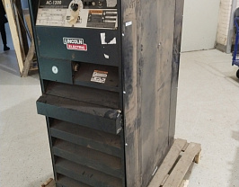 Инвертор сварочный Lincoln Electric IDEALARC AC-1200